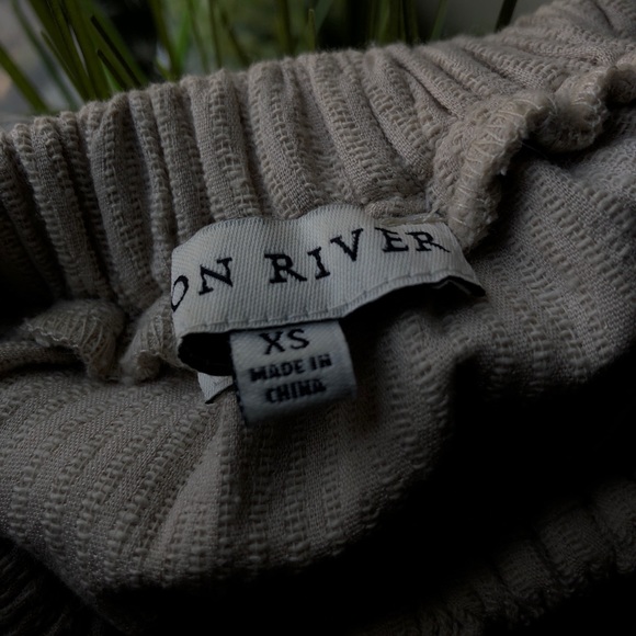 Moon River beige linen blend Maxi dress - Picture 8 of 8